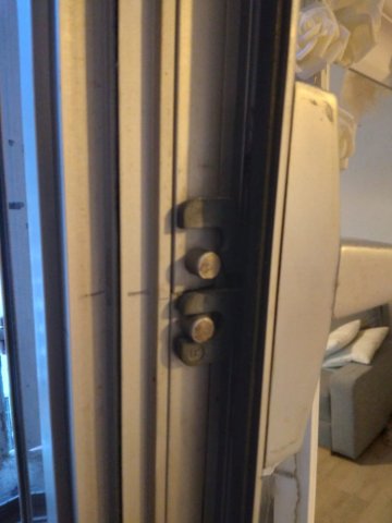Réparation de fenêtre en aluminium par entreprise de menuiserie - REPAR'PORTES à Montpellier